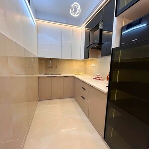 Kitchen in 2 BHK Builder Floor at Mahavir Enclave 1 – for Sale