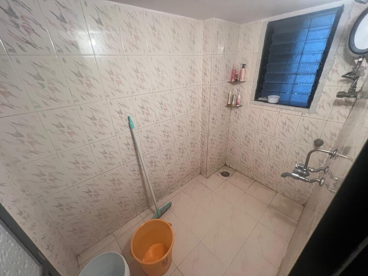Bathroom, gokuldham-complex 1 RK 350 Sq.Ft. Apartment In Goregaon East Mumbai 9514329