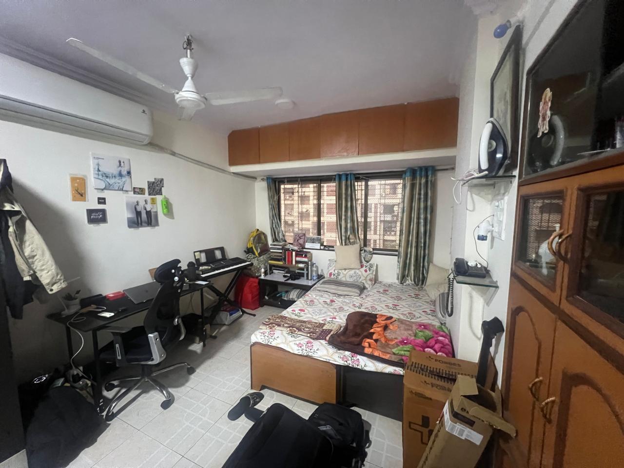 1 RkApartment For Rent in Gokuldham Complex