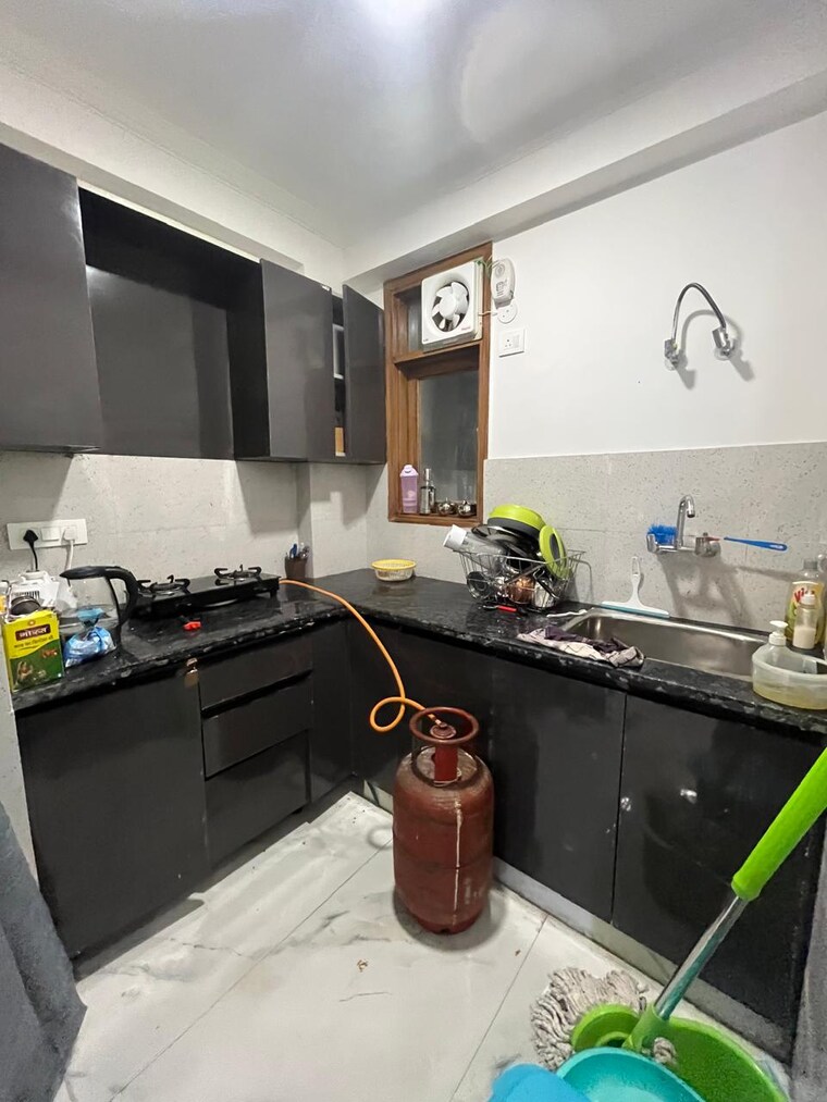 Kitchen, saket 2 Bedroom 900 Sq.Ft. Builder Floor In Saket Delhi 9514342