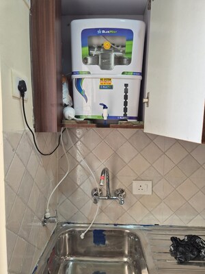 Bathroom in 3.5 BHK Apartment at Amrapali Terrace Homes, Tech Zone 4 Greater Noida – for Rent