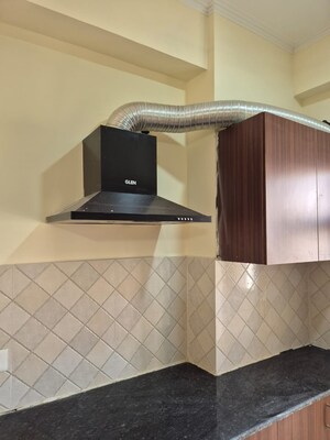 Kitchen in 3.5 BHK Apartment at Amrapali Terrace Homes, Tech Zone 4 Greater Noida – for Rent