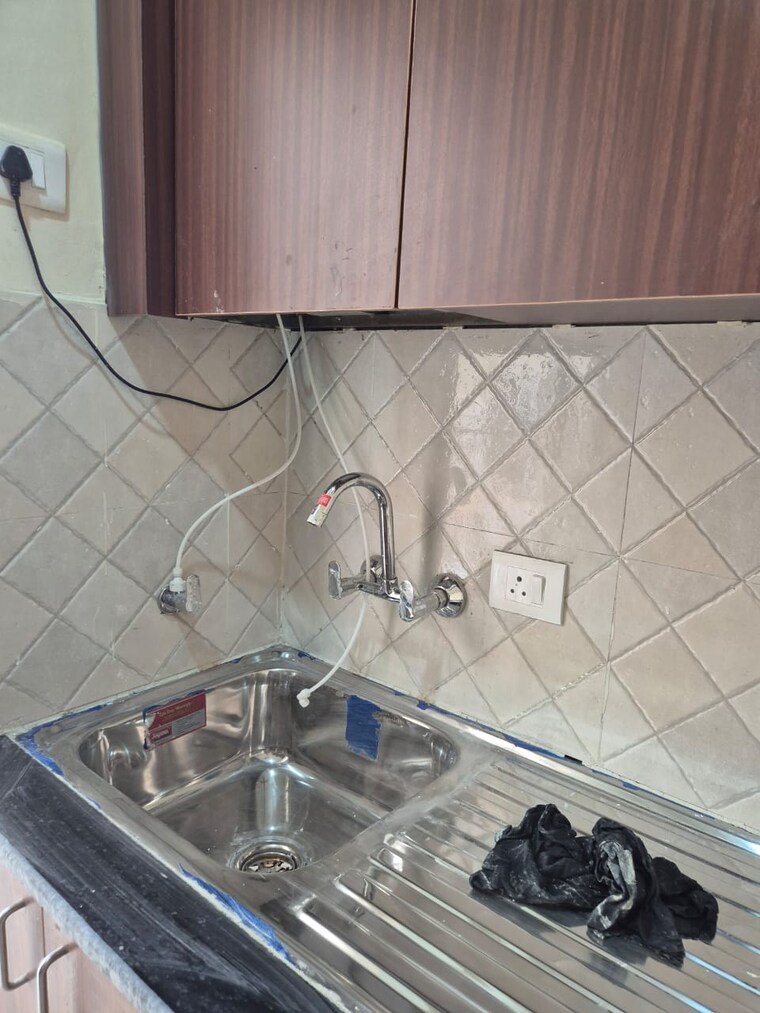 Bathroom, amrapali-terrace-homes 3.5 Bedroom 1600 Sq.Ft. Apartment In Tech Zone 4 Greater Noida Greater Noida 9514356