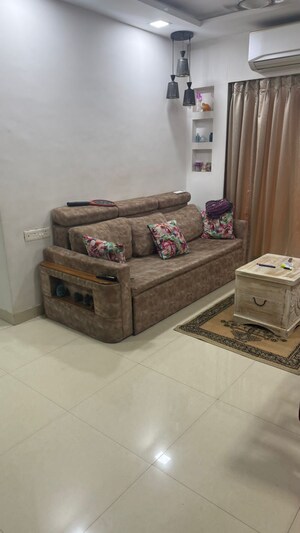 Bedroom in 2 BHK Apartment at Sethia Kalpavruksh Heights, Kandivali West – for Rent