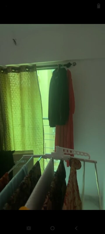 Room in 2 BHK Apartment at Andheri East – for Rent