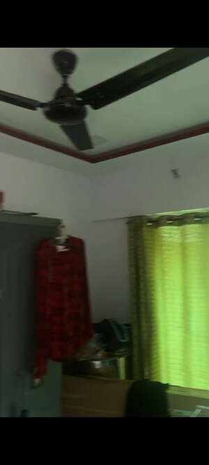 Furnished Amenities in 2 BHK Apartment at Andheri East – for Rent