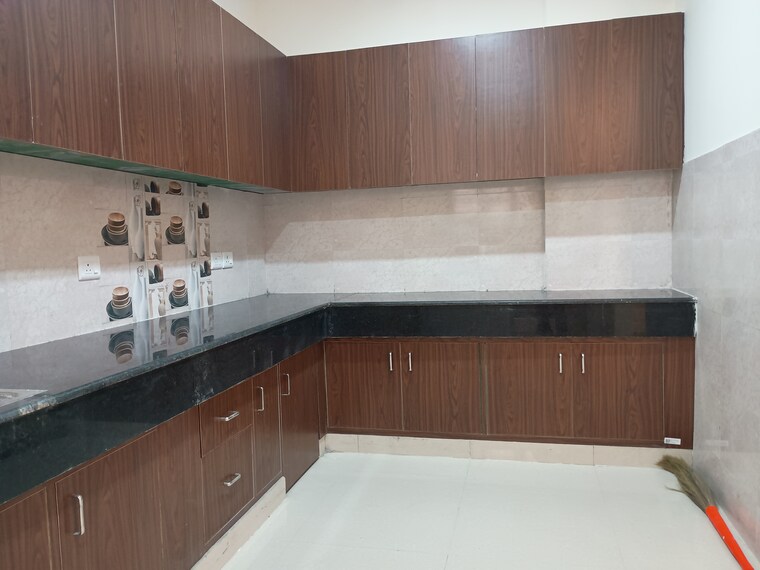 Kitchen, sector 19 dwarka 3 Bedroom 1850 Sq.Ft. Apartment In Sector 19 Dwarka Delhi 9514375