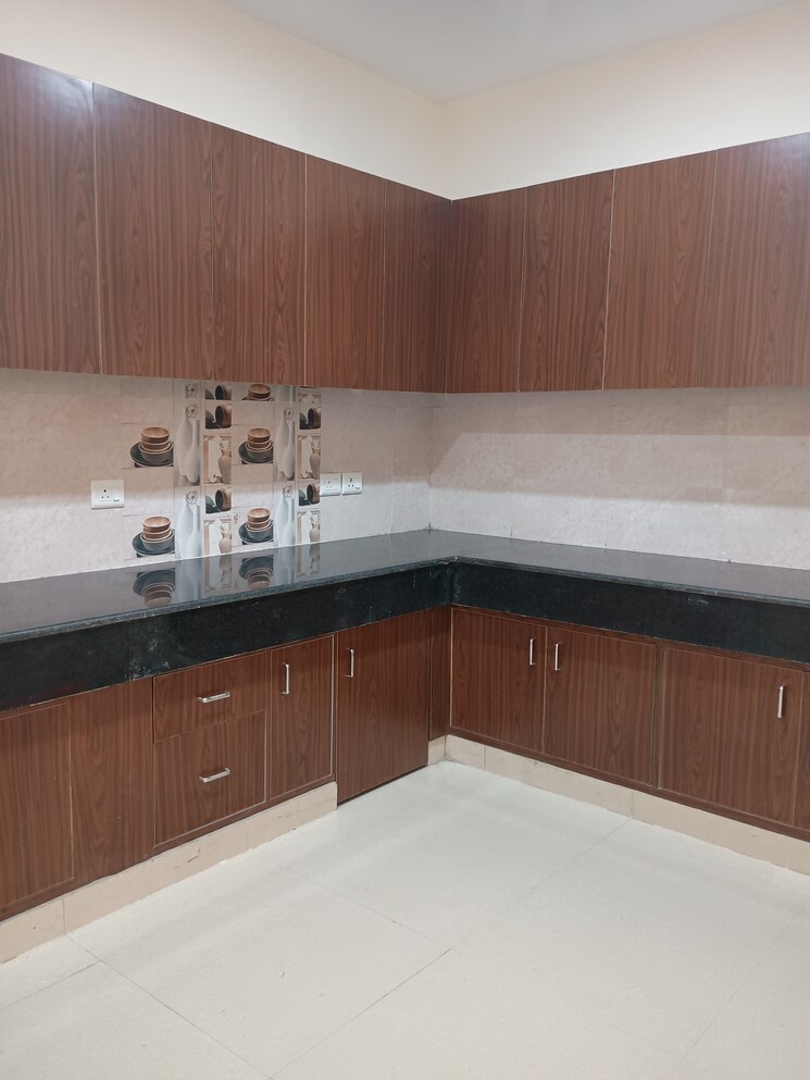 Balcony, sector 19 dwarka 3 Bedroom 1850 Sq.Ft. Apartment In Sector 19 Dwarka Delhi 9514375