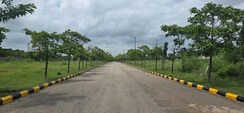 Plot For Sale in Manneguda