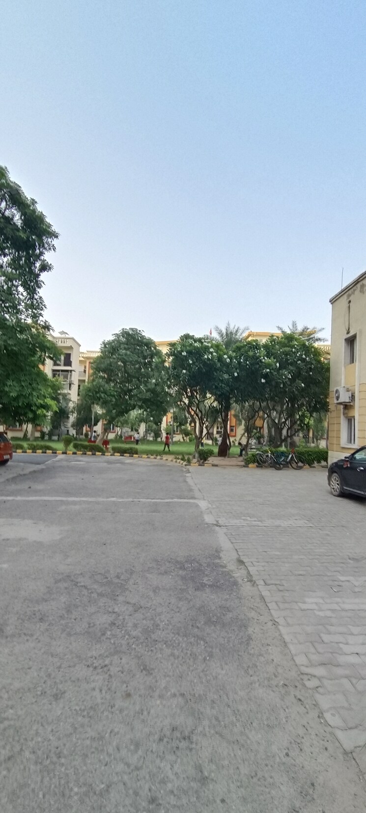  Parking, sare-ebony-greens 2 Bedroom 1100 Sq.Ft. Apartment In Lal Kuan Ghaziabad 9514391