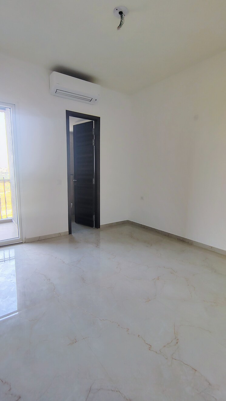 Room, smart-world-orchard 3 Bedroom 1630 Sq.Ft. Apartment In Sector 61 Gurgaon 9514417