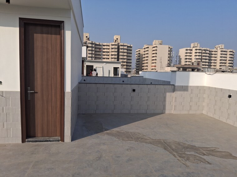 Exterior View, dlf phase i 5 Bedroom 2800 Sq.Ft. Builder Floor In Dlf Phase I Gurgaon 9514419