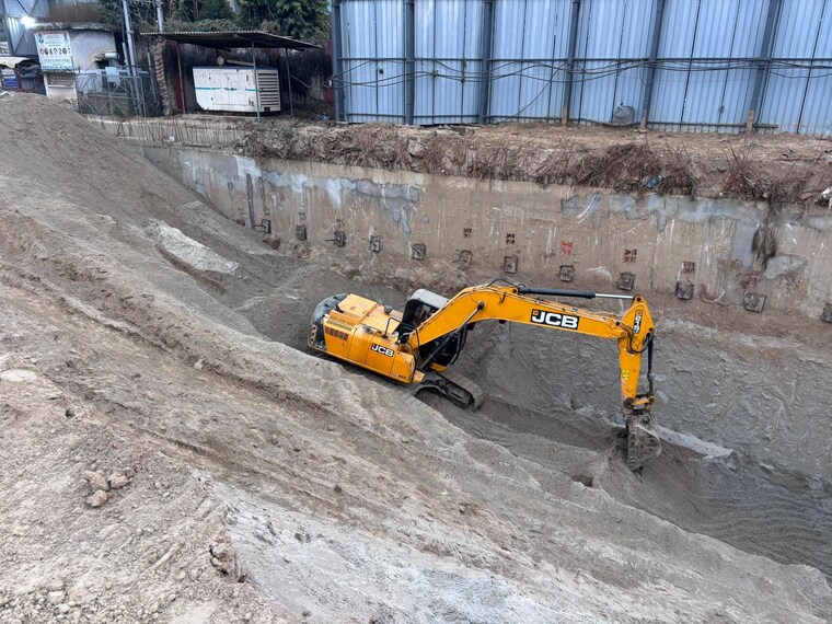 Floor Plan, vibhuti khand Commercial Shop 560 Sq.Ft. In Vibhuti Khand Lucknow 9514427