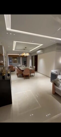 4 BHK + Extra Room Apartment For Sale in Falcon Views 