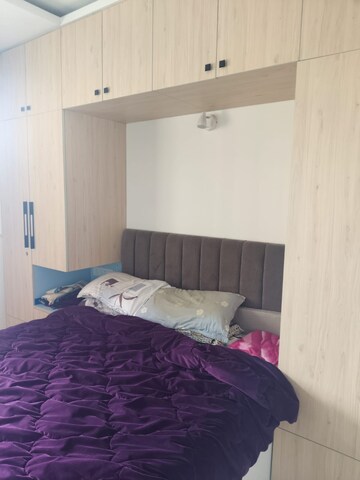 Bedroom in 2 BHK Apartment at Hiranandani Queensgate, Bannerghatta – for Rent