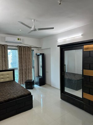 Living Room in 2 BHK Apartment at Andheri East – for Rent