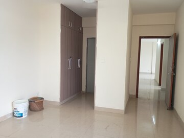 Room in 3 BHK Apartment at Sector 19 Dwarka – for Rent