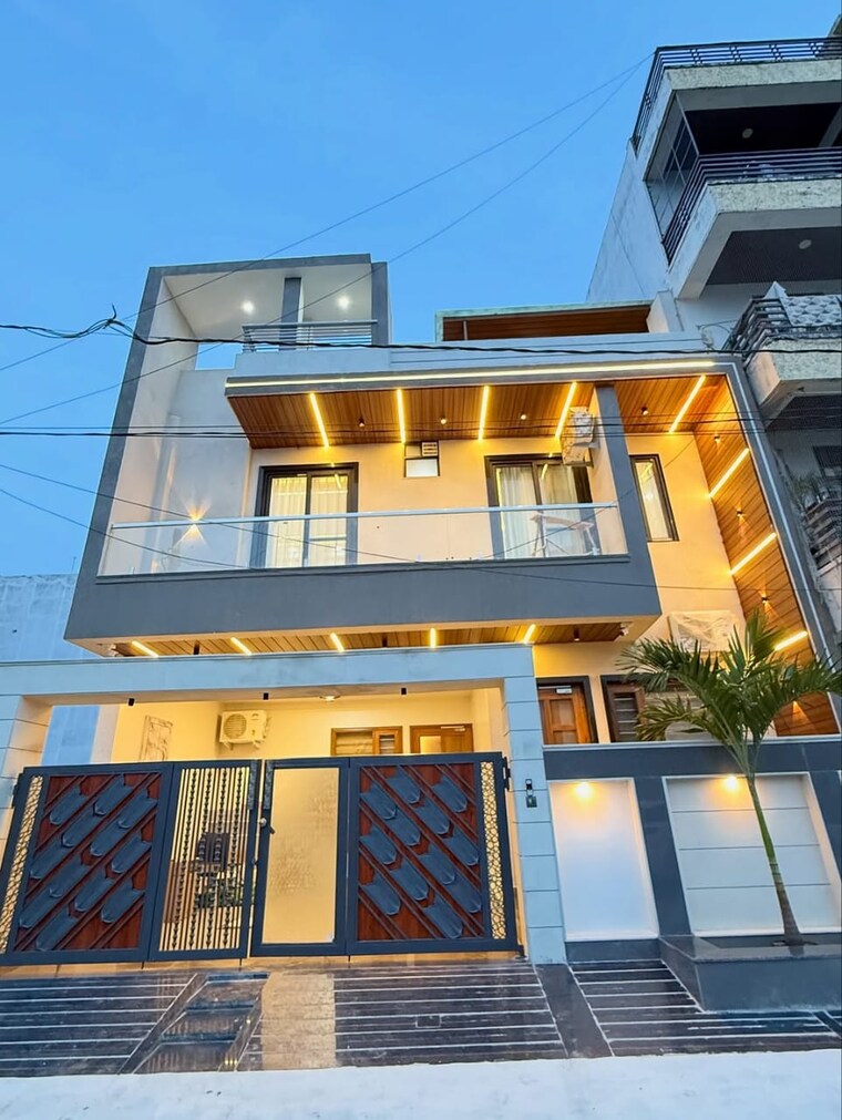 Exterior View, civil lines 5 Bedroom 500 Sq.Yd. Villa In Civil Lines Delhi 9514455
