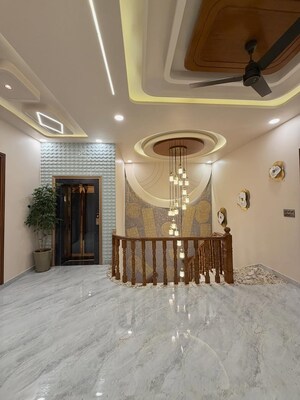 Living Room in 5 BHK Villa at Civil Lines – for Sale