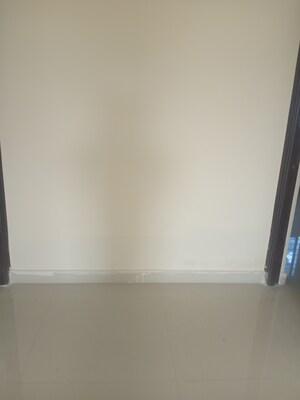 Room in 3 BHK Apartment at Neknampur – for Rent