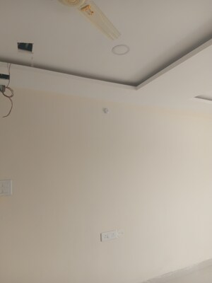 Furnished Amenities in 3 BHK Apartment at Neknampur – for Rent