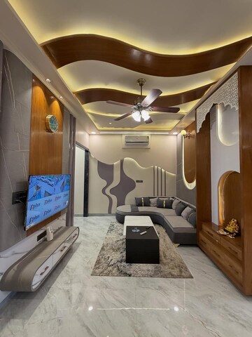 Room in 5 BHK Villa at Civil Lines – for Sale