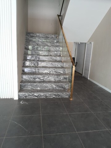 Staircase in  Shop at Atul Blue Empire, Kandivali West – for Rent