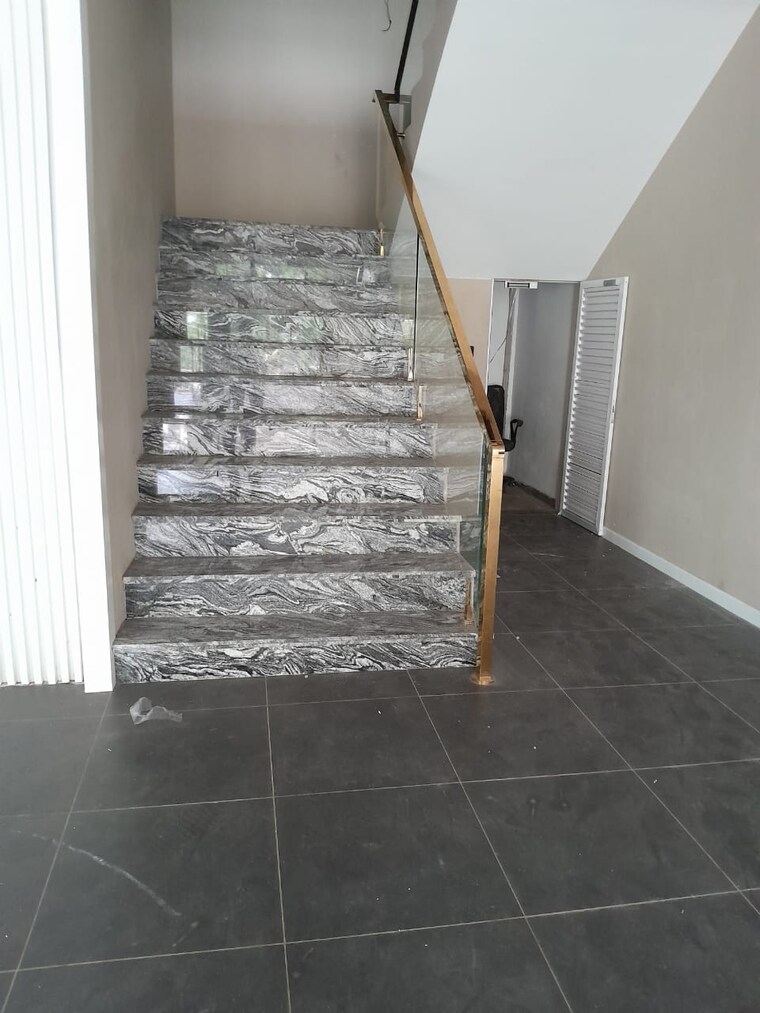 undefined, atul-blue-empire Commercial Shop 5951 Sq.Ft. In Kandivali West Mumbai 9514477