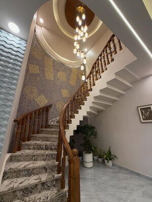 Staircase in 6 BHK Villa at Civil Lines – for Sale