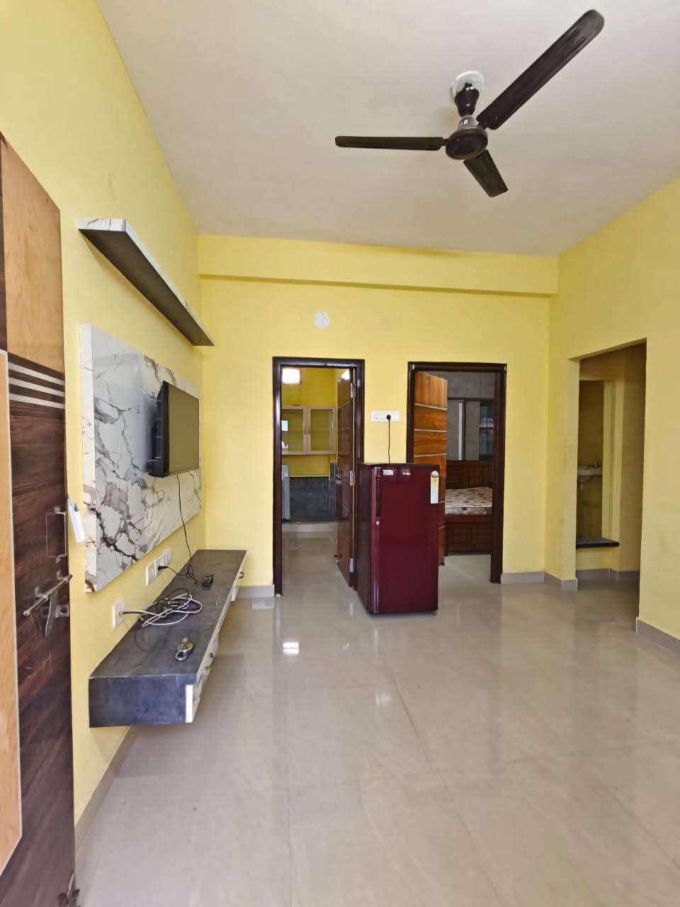 1 BHK + Pooja Room Apartment For Rent in Raghavendra Colony 