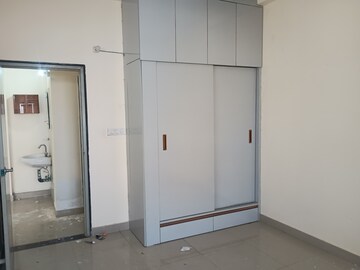 Room in 1 BHK Apartment at Sector 14 Dwarka – for Rent