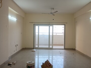 Room in 1 BHK Apartment at Sector 14 Dwarka – for Rent