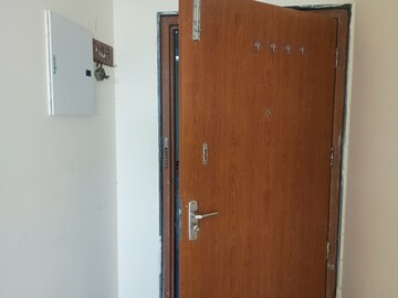 Furnished Amenities in 1 BHK Apartment at Sector 14 Dwarka – for Rent