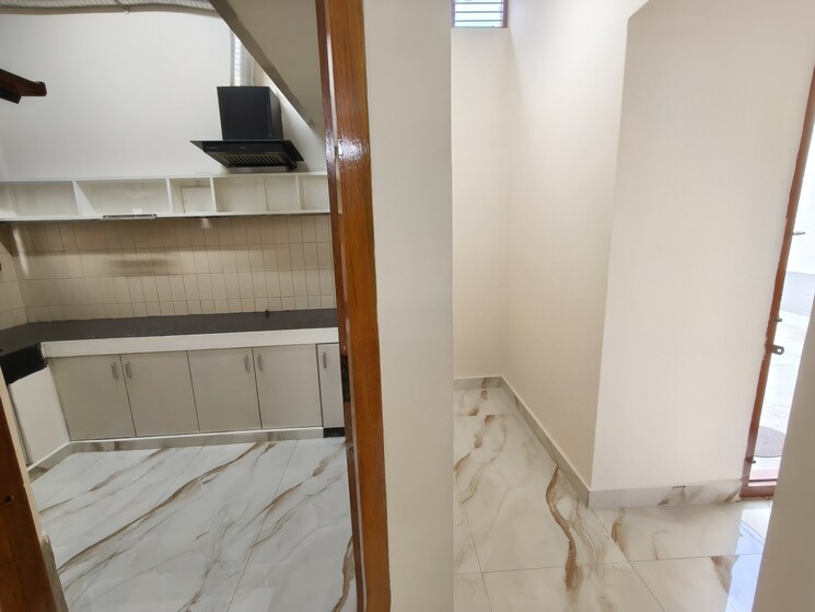 undefined, indiranagar 2 Bedroom 1200 Sq.Ft. Apartment In Indiranagar Bangalore 9514525