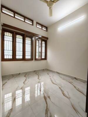 Bedroom in 2 BHK Apartment at Indiranagar – for Rent