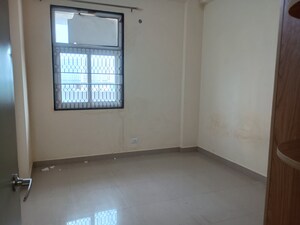 Room in 1 BHK Apartment at Sector 14 Dwarka – for Rent