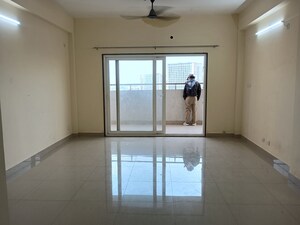Room in 1 BHK Apartment at Sector 14 Dwarka – for Rent