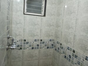 Bathroom in 1 BHK Apartment at Sector 14 Dwarka – for Rent