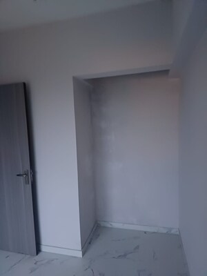 Room in 1 BHK Apartment at Promesa Midtown, Ghatkopar East – for Rent