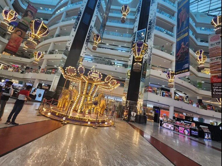 Gym, skill-sarath-city-capital-mall Commercial Showroom 1147 Sq.Ft. In Kothaguda Hyderabad 9514551