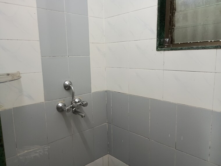 Bathroom, sector 14 dwarka 1 Bedroom 525 Sq.Ft. Apartment In Sector 14 Dwarka Delhi 9514553