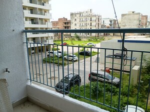 Balcony in 1 BHK Apartment at Sector 14 Dwarka – for Rent