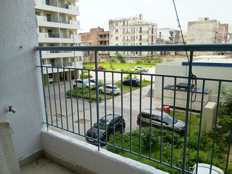 Balcony, sector 14 dwarka 1 Bedroom 525 Sq.Ft. Apartment In Sector 14 Dwarka Delhi 9514553