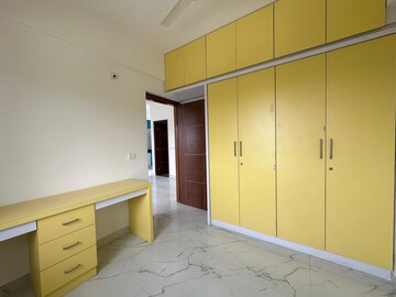 Room in 2 BHK Apartment at Salarpuria Cambridge Residency, Cambridge Layout – for Rent