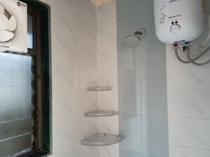 Bathroom in 1 BHK Apartment at Sector 14 Dwarka – for Rent