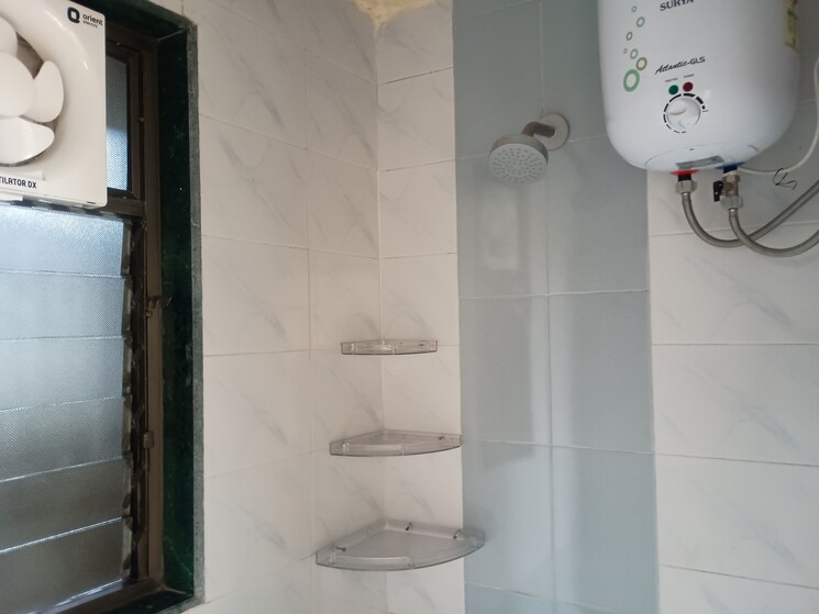 Bathroom, sector 14 dwarka 1 Bedroom 525 Sq.Ft. Apartment In Sector 14 Dwarka Delhi 9514560