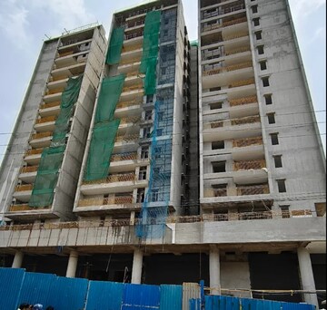  Showroom – Exterior View View at Kalpataru Avante, Sanath Nagar - for Sale