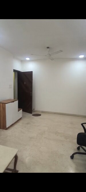 Room in 2 BHK Apartment at Omkar Meridia, Kurla West – for Rent