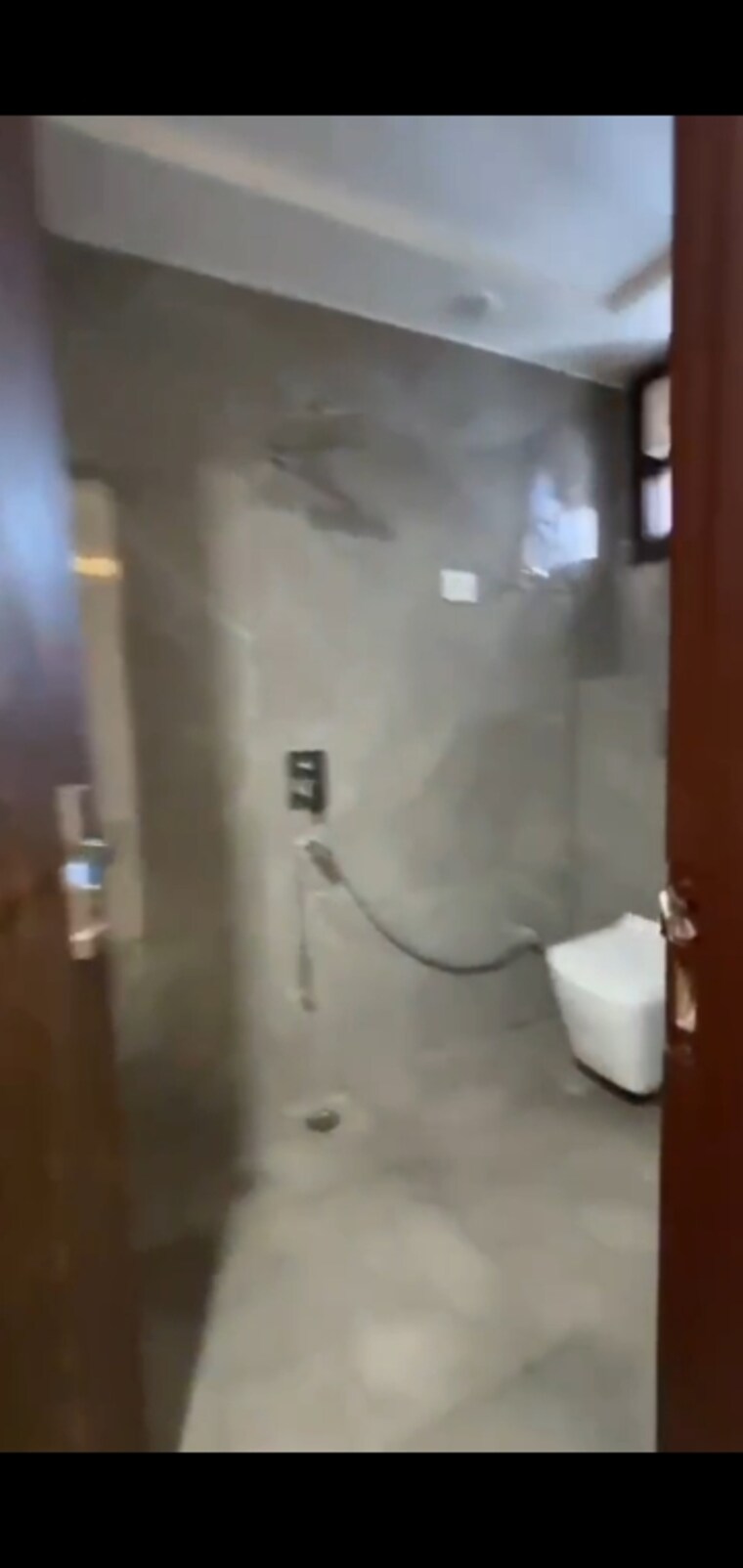 Bathroom, dwarka mor 4 Bedroom 1080 Sq.Ft. Builder Floor In Dwarka Mor Delhi 9514584