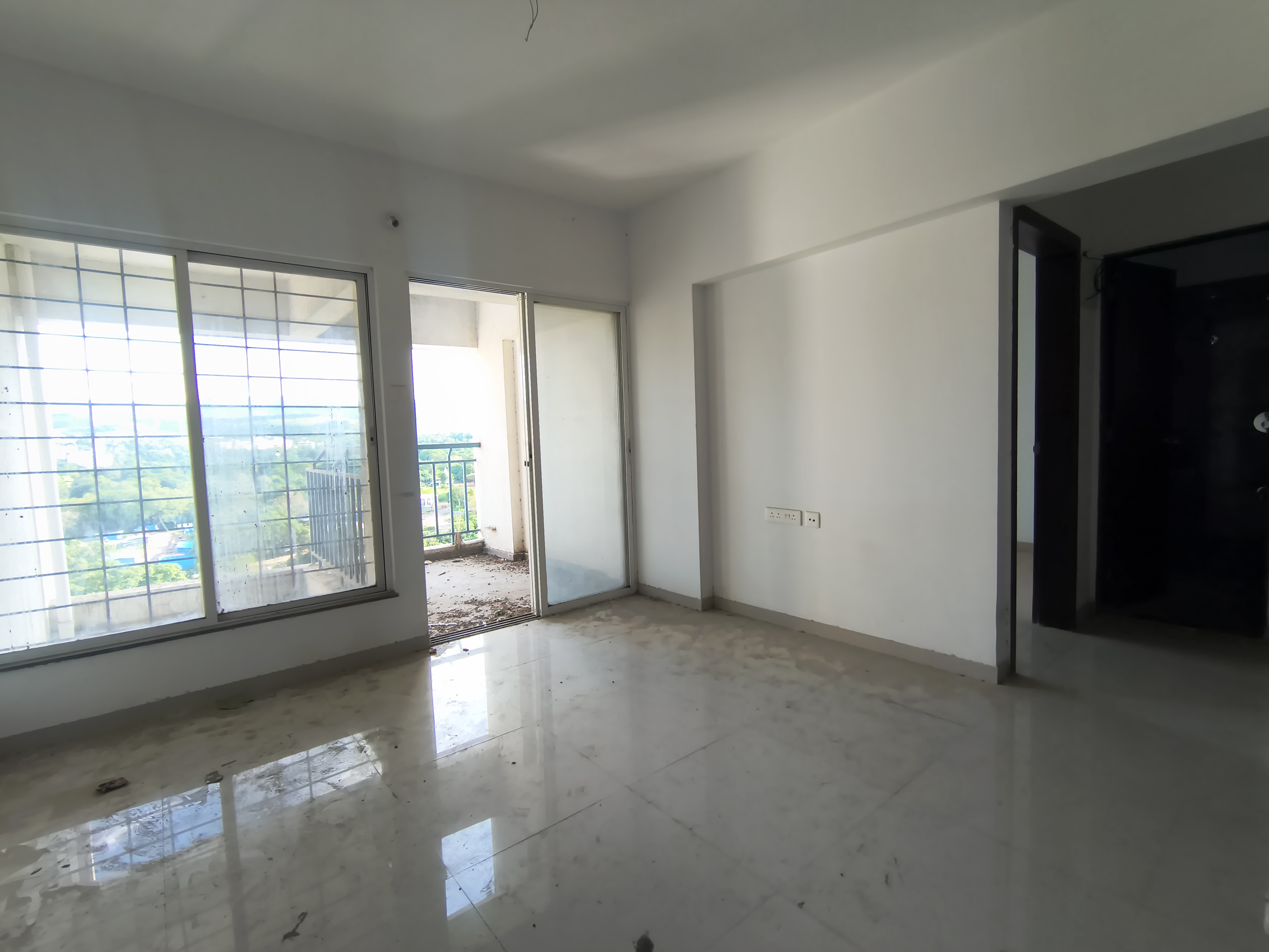 1 BHK Apartment For Sale in Mantra Parkview